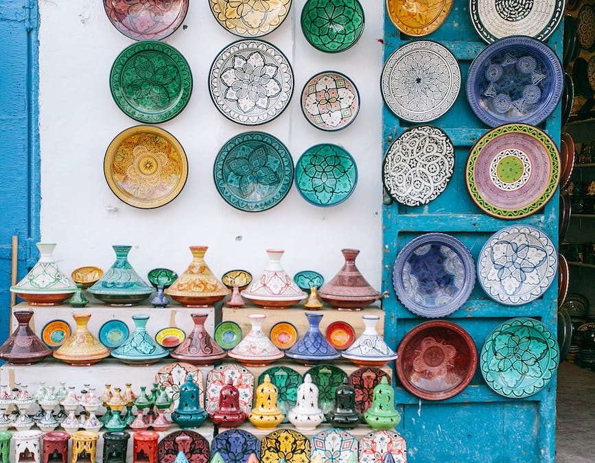 traditional plates with ornament in local market